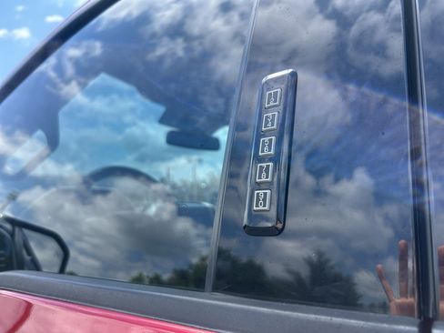 Certified 2020 Ford F150 Lariat w/ Equipment Group 502A Luxury AWD/4WD image 23