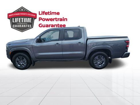Certified 2025 Nissan Frontier SV w/ SV Convenience Package RWD image 2