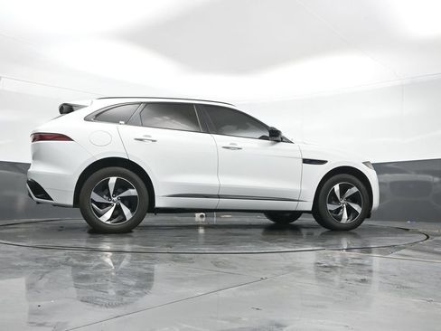 Used 2024 Jaguar F-PACE R-Dynamic S image 46