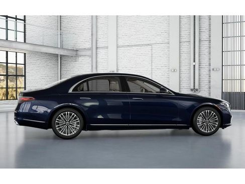 New 2026 Mercedes-Benz S 580e 4MATIC Sedan image 17