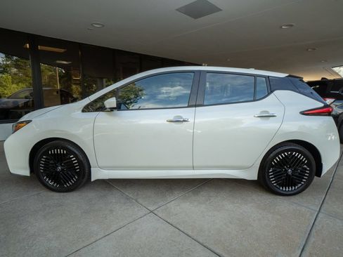 Used 2024 Nissan Leaf SV Plus FWD image 4