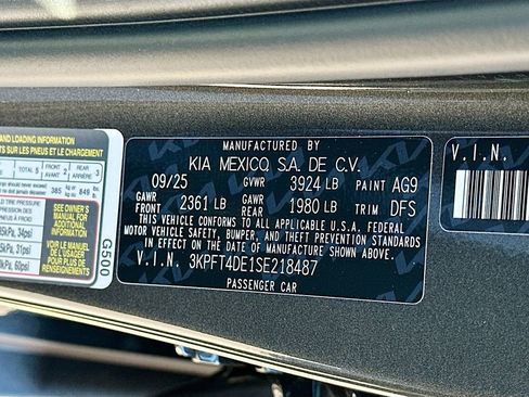 New 2025 Kia K4 LXS image 29
