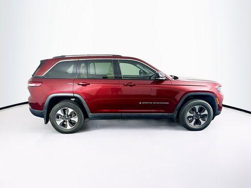 Used 2022 Jeep Grand Cherokee Limited 4xe w/ MOPAR Finishing Package AWD/4WD image 10