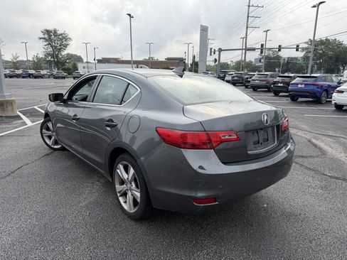 Used 2013 Acura ILX w/ Technology Package FWD image 3