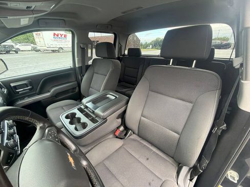 Used 2018 Chevrolet Silverado 1500 LT w/ All Star Edition AWD/4WD image 16