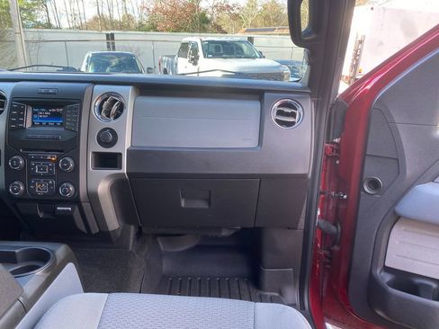 Used 2013 Ford F150 XLT w/ Luxury Equipment Group image 28