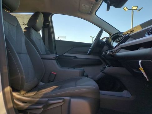 New 2027 Chevrolet Bolt LT w/ Comfort Package FWD image 31