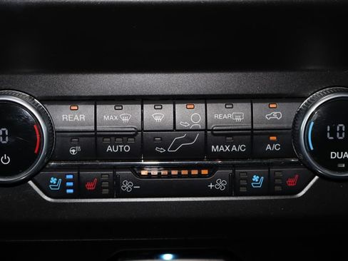 Used 2021 Ford Expedition Platinum AWD/4WD image 30