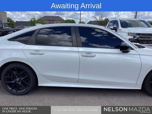 Used 2022 Honda Civic Sport image 4