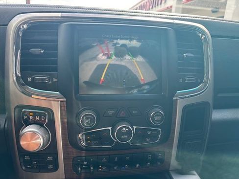 Used 2016 RAM 1500 Laramie w/ Convenience Group AWD/4WD image 31