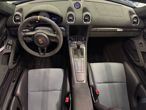 Certified 2025 Porsche 718 Boxster Spyder RS image 10