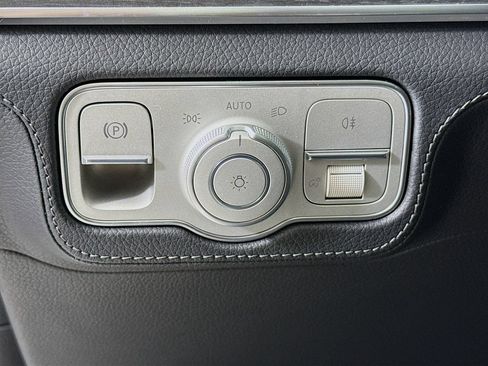 New 2026 Mercedes-Benz GLE 450 4MATIC image 10