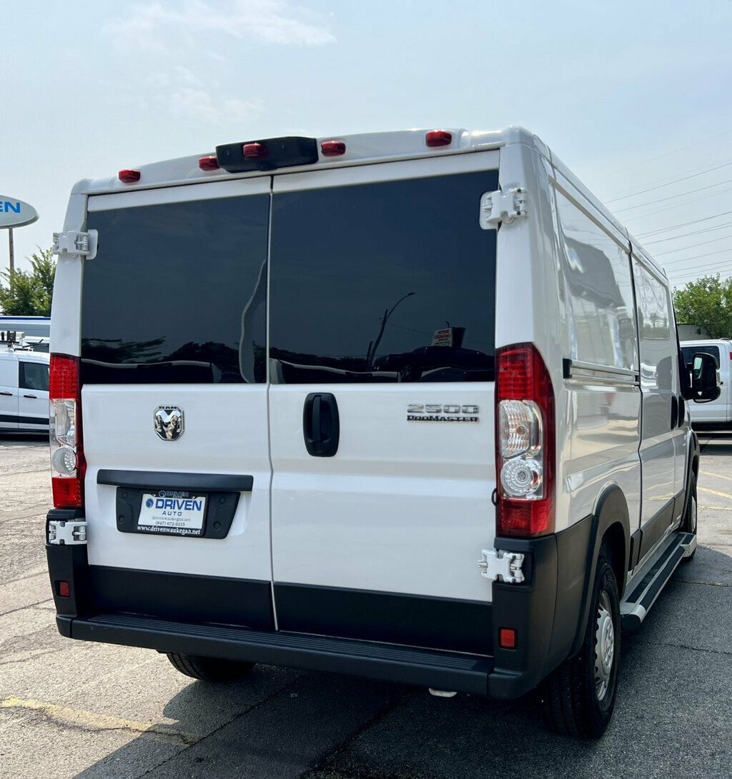 Used 2025 RAM ProMaster 2500 w/ U-Haul Equipment Group FWD image 31
