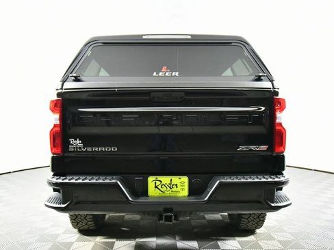 Used 2024 Chevrolet Silverado 1500 ZR2 w/ Technology Package image 12