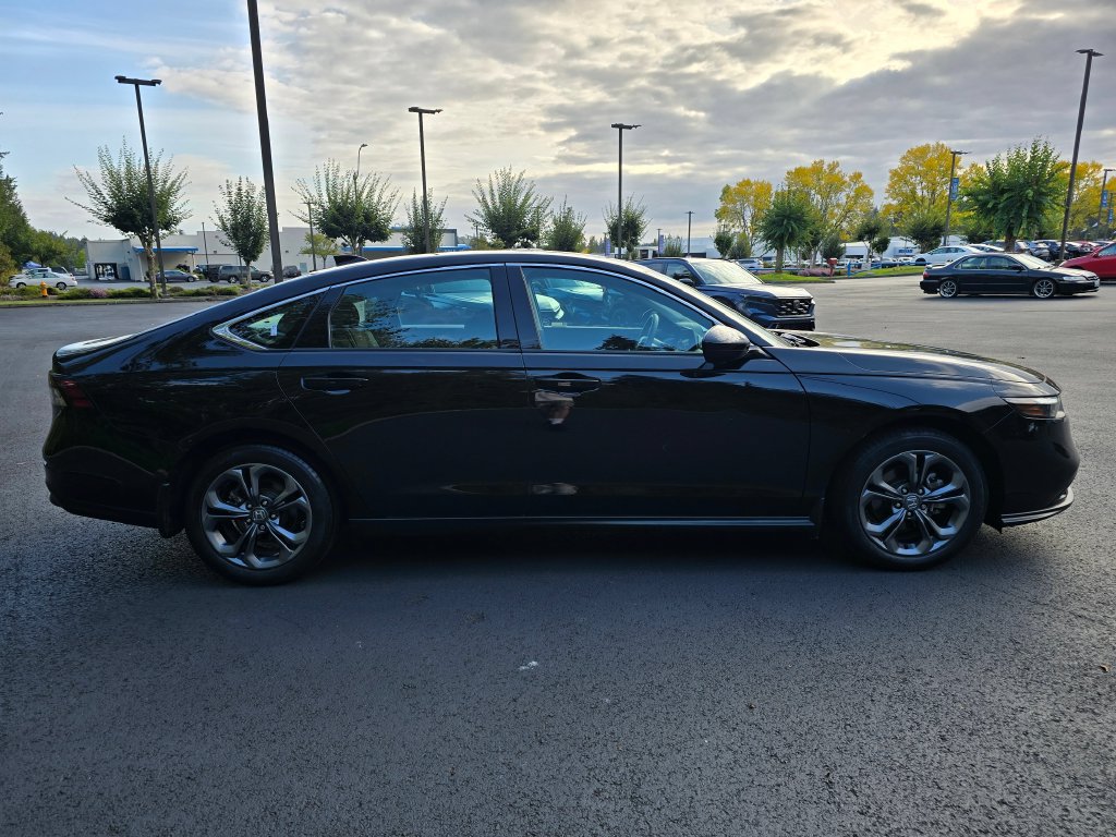 Certified 2023 Honda Accord EX image 24