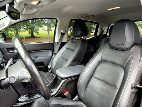 Used 2018 Chevrolet Colorado Z71 image 14