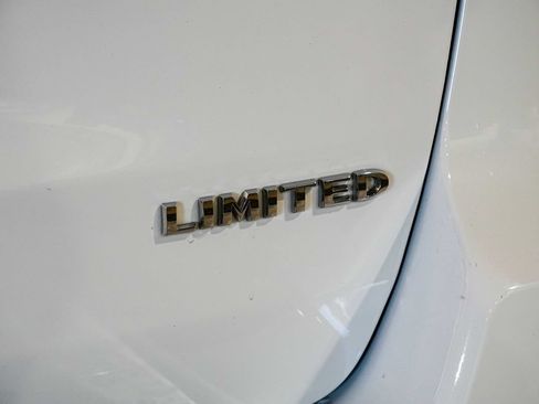 Used 2021 Jeep Grand Cherokee Limited w/ Luxury Group II RWD image 12