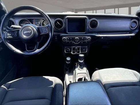 Used 2022 Jeep Gladiator Sport AWD/4WD image 15