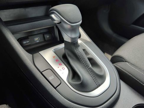 Used 2024 Kia Forte LXS FWD image 19