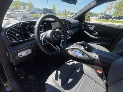 Used 2025 Mercedes-Benz GLE 350 4MATIC image 13