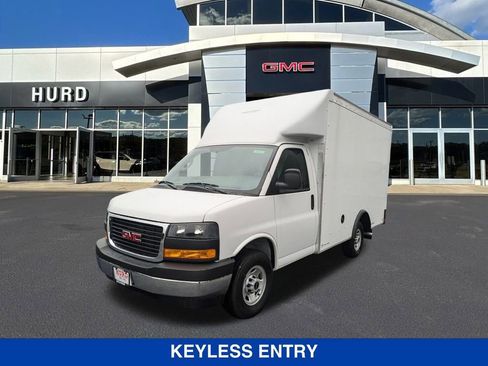 New 2025 GMC Savana 3500 w/ Power Convenience Package image 8