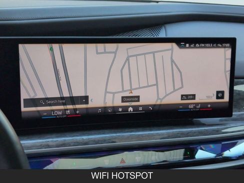 Used 2025 BMW 740i RWD image 17