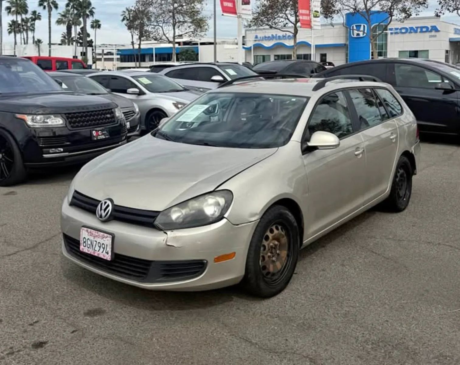 Used 2013 Volkswagen Jetta SE FWD image 3