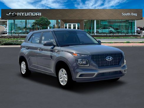 New 2026 Hyundai Venue SE image 11