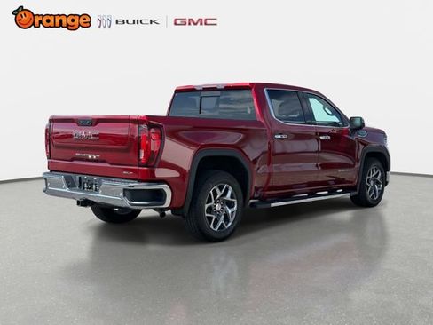 Used 2022 GMC Sierra 1500 SLT w/ SLT Premium Plus Package RWD image 3