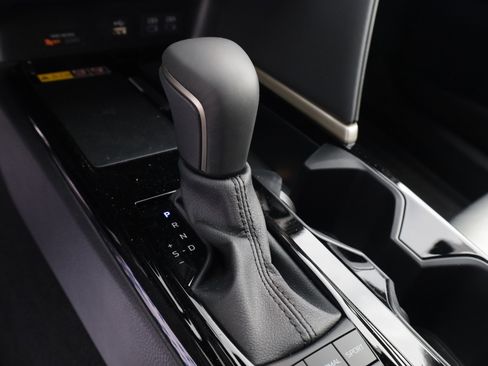 Used 2026 Toyota Camry XSE w/ Premium Plus Package image 12