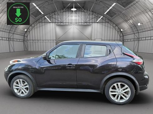 Used 2015 Nissan Juke S FWD image 7