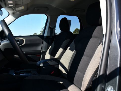 Used 2025 Ford Bronco Sport Big Bend image 13