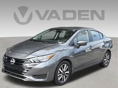 Used 2025 Nissan Versa SV w/ Trunk Package
