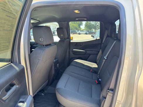Used 2024 Chevrolet Colorado Trail Boss AWD/4WD image 34