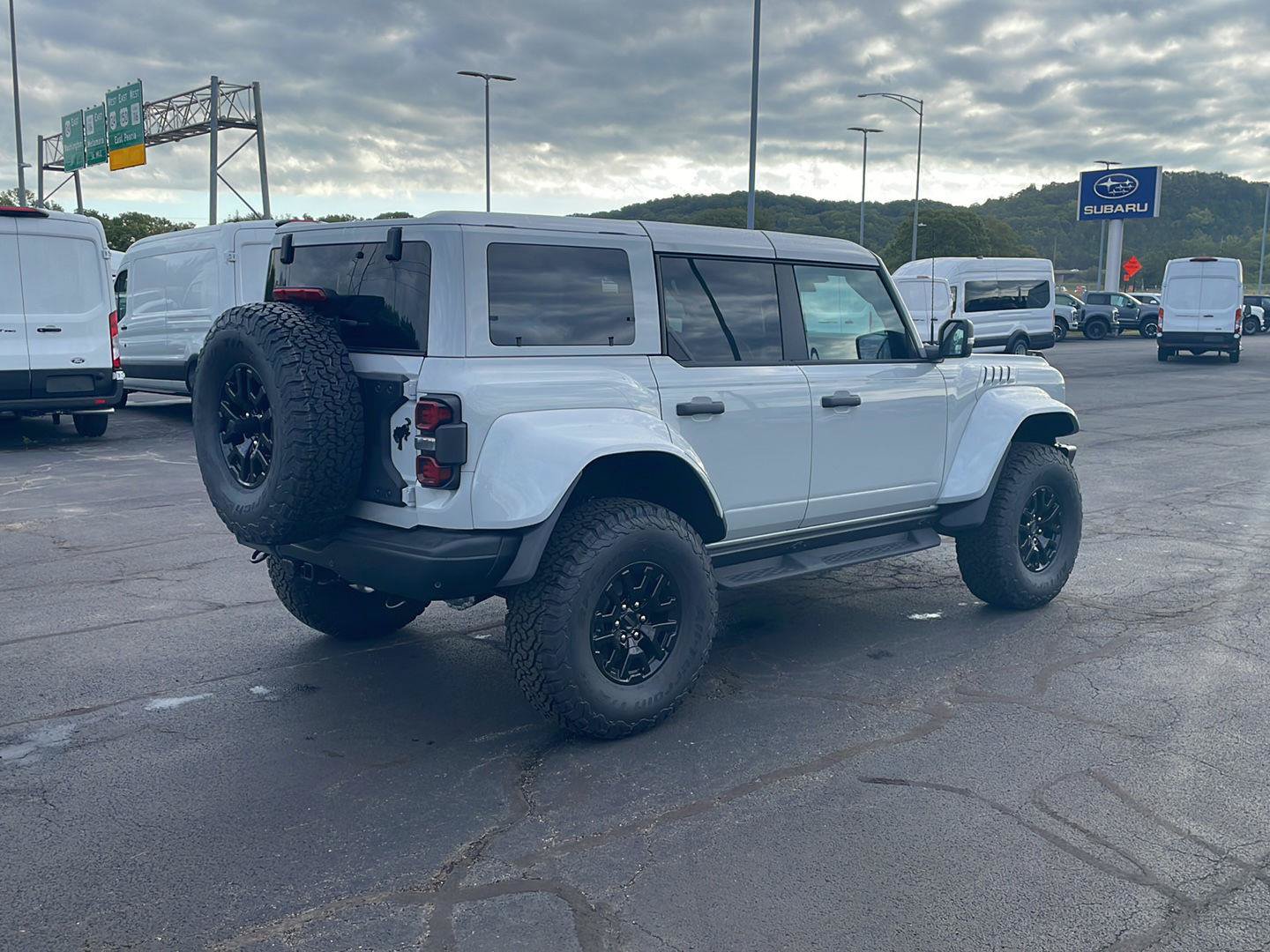 New 2026 Ford Bronco Raptor AWD/4WD image 5