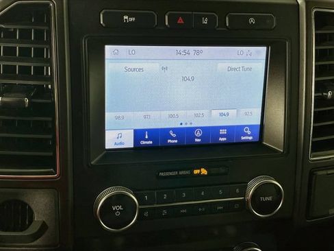 Used 2020 Ford Expedition Limited RWD image 16