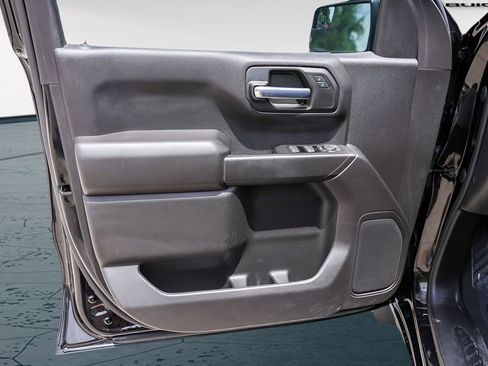 Used 2023 Chevrolet Silverado 1500 Custom AWD/4WD image 25