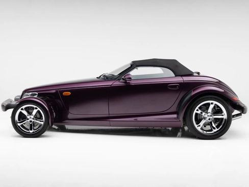 Used 1999 Plymouth Prowler RWD image 21