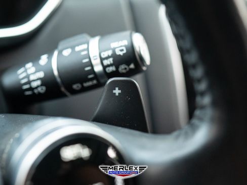 Used 2018 Land Rover Range Rover Long Wheelbase Supercharged image 27