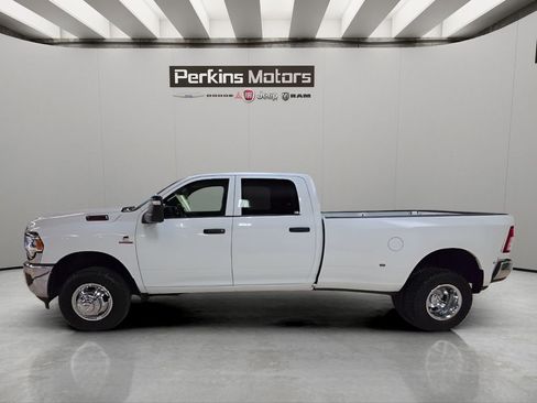 Certified 2024 RAM 3500 Tradesman w/ Chrome Appearance Group AWD/4WD image 2