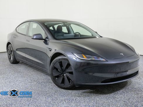 Used 2025 Tesla Model 3 Long Range AWD/4WD image 1