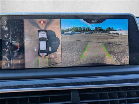 Used 2016 BMW 750Li xDrive AWD/4WD image 14