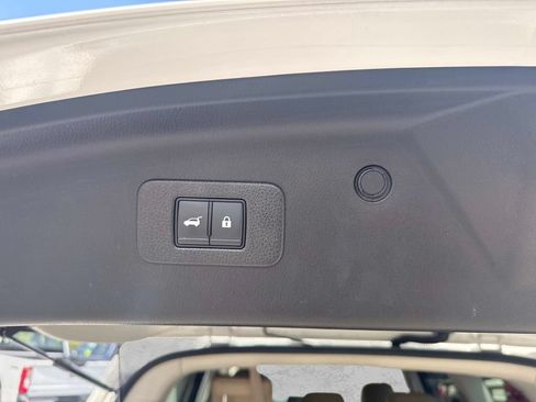 Used 2023 Nissan Armada SL w/ Cargo Package AWD/4WD image 7