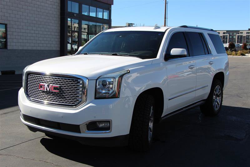 Used 2016 GMC Yukon Denali w/ Open Road Package AWD/4WD image 4