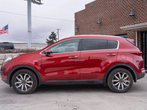 Used 2017 Kia Sportage EX w/ EX Premium Package AWD/4WD image 3