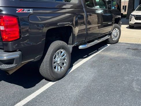Certified 2016 Chevrolet Silverado 2500 LT w/ LT Convenience Package AWD/4WD image 5