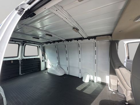 New 2025 Chevrolet Express 2500 w/ Driver Convenience Package image 19