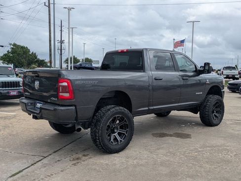 Used 2024 RAM 2500 Lone Star w/ Sport Appearance Package image 5