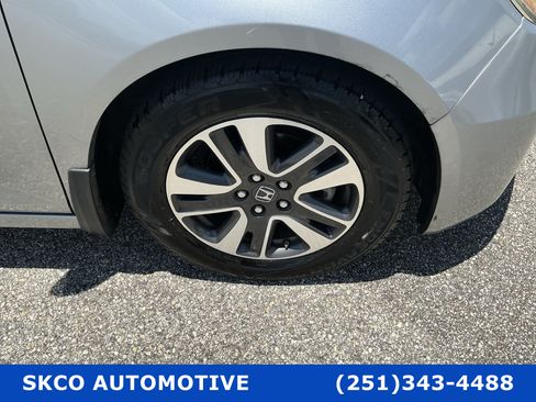 Used 2016 Honda Odyssey Touring image 9