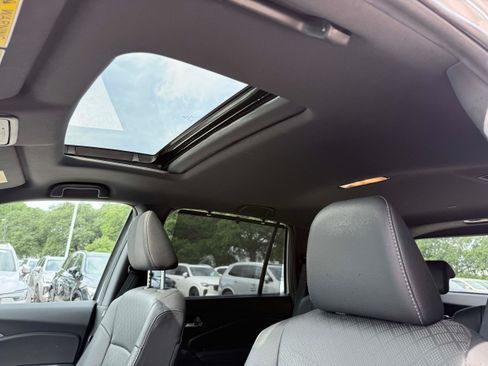 Used 2021 Honda Passport EX-L image 12
